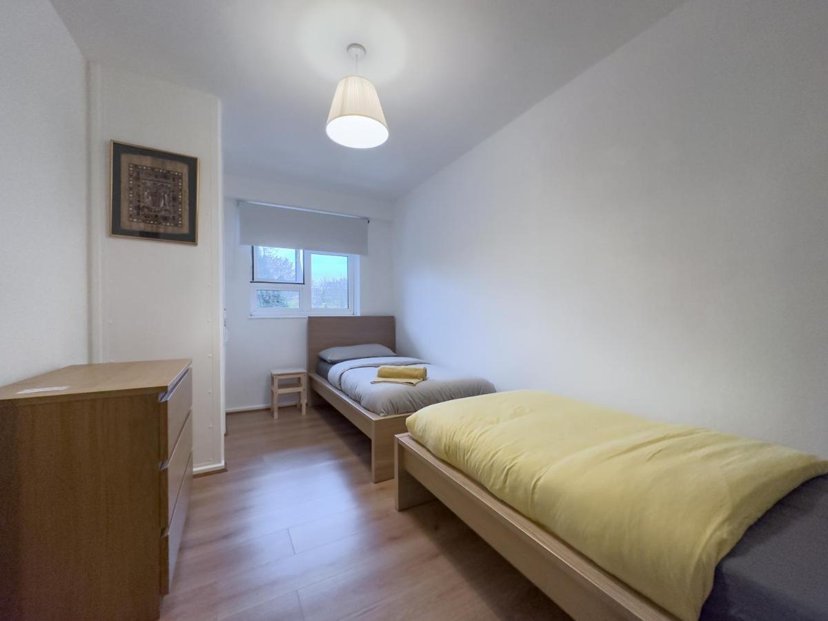 Beautiful 2 Bedroom & Balcony Flat In Central Лондон Екстериор снимка
